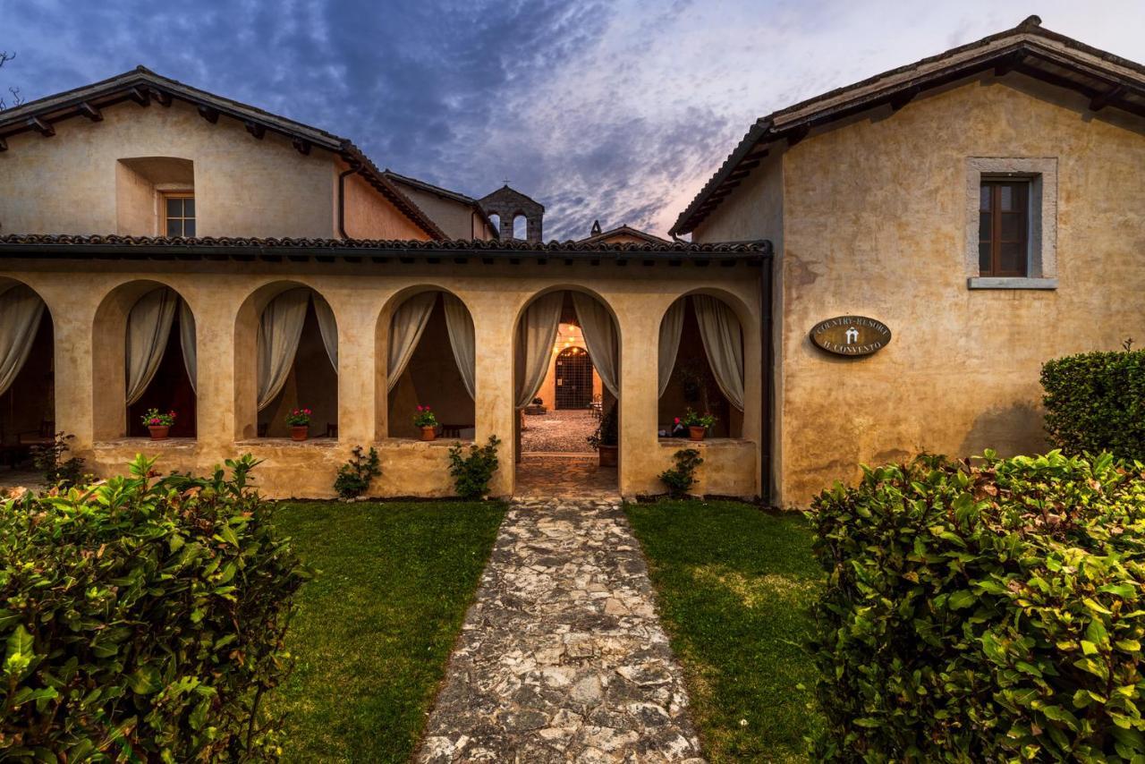 Ex Convento Santa Croce-Country Resort Sant'Anatolia di Narco Bagian luar foto