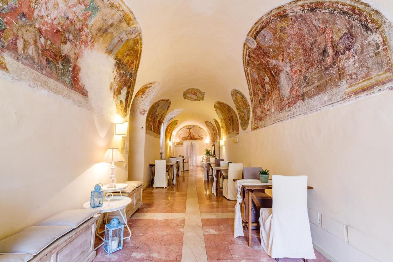 Ex Convento Santa Croce-Country Resort Sant'Anatolia di Narco Bagian luar foto